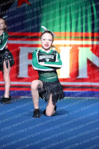 Twin Valley Youth Cheer Radiance