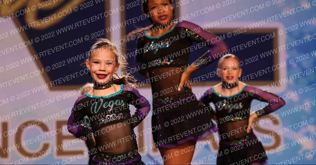 Vegas Cheer Company Sapphire · The One Finals Las Vegas