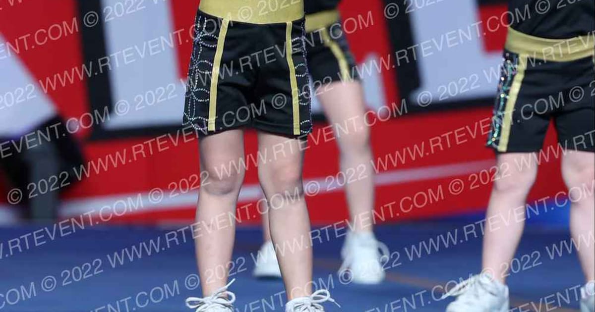 Celebrity Cheer Starlets · THE FINALE AT THE KALAHARI