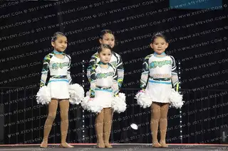 MAYANS MINIS