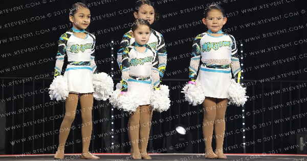 MAYANS MINIS · YOUTH NATIONALS