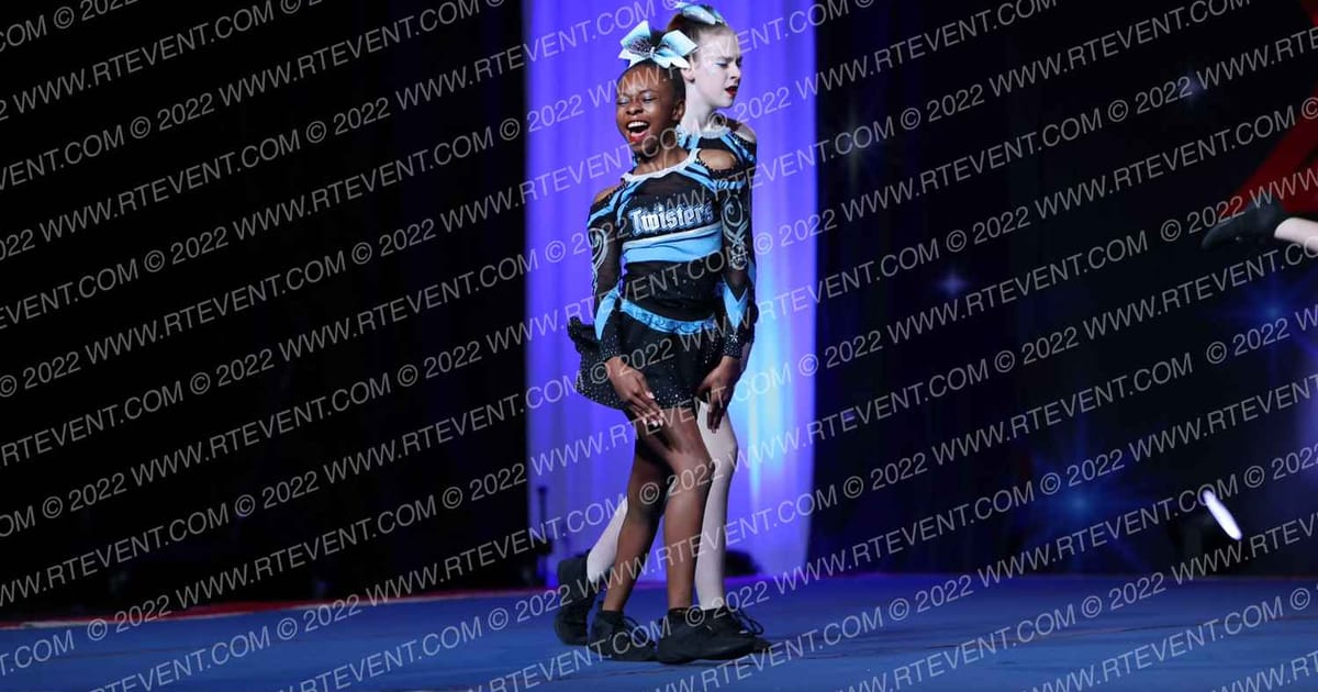 Williamsport Twisters Heartthrob · THE FINALE AT THE KALAHARI