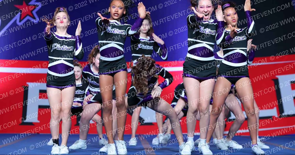 Platinum Rec Cheer Ice · THE FINALE AT THE KALAHARI