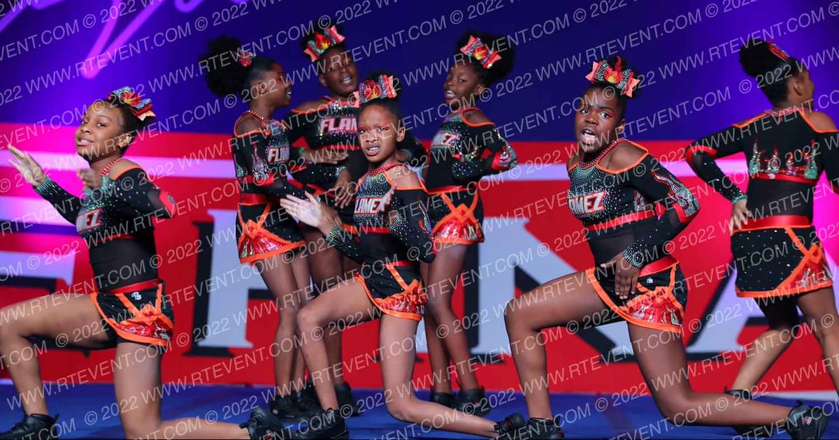 Flamez Elite Firestorm · THE FINALE AT THE KALAHARI
