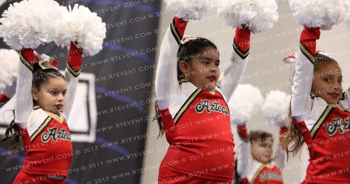 SOUTH GATE AZTECS  FUTURE LEAGUE CHEER · Holiday Showcase