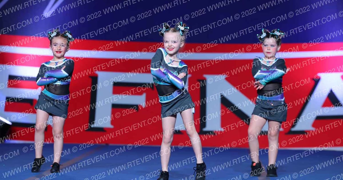 Galaxy Cheer Radiant · THE FINALE AT THE KALAHARI