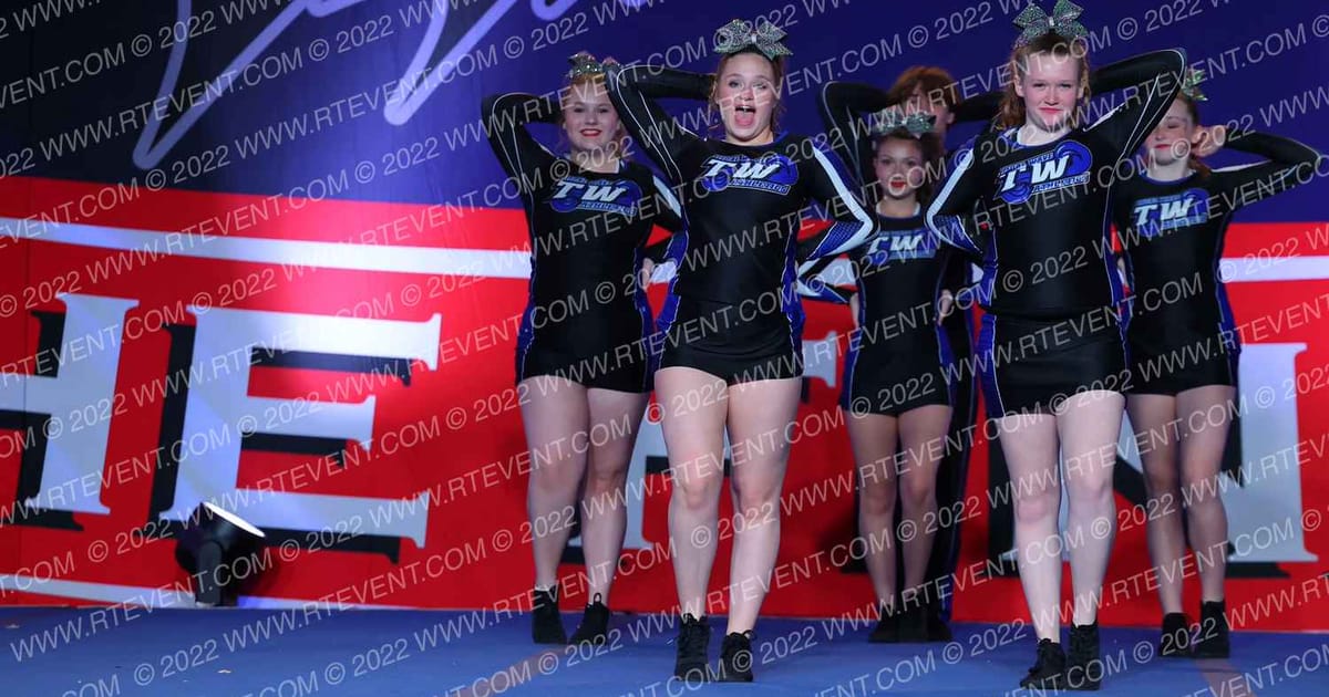 Tidal Wave Athletics Night Watch · THE FINALE AT THE KALAHARI