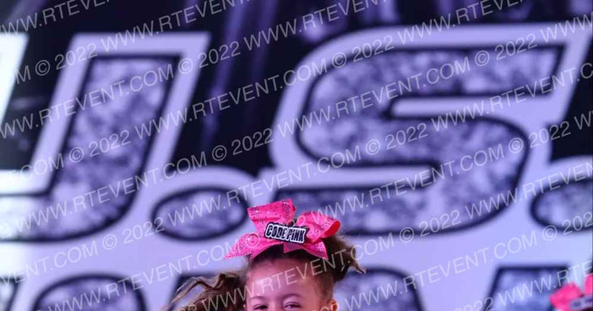 413 CHEER CODE PINK · The US Finals Worcester