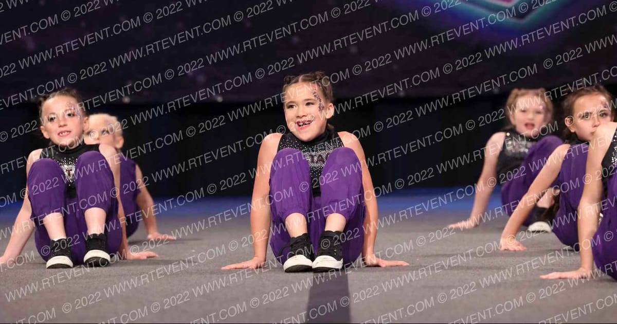 TNT Cheer - Medford Voltage · Open Hollywood