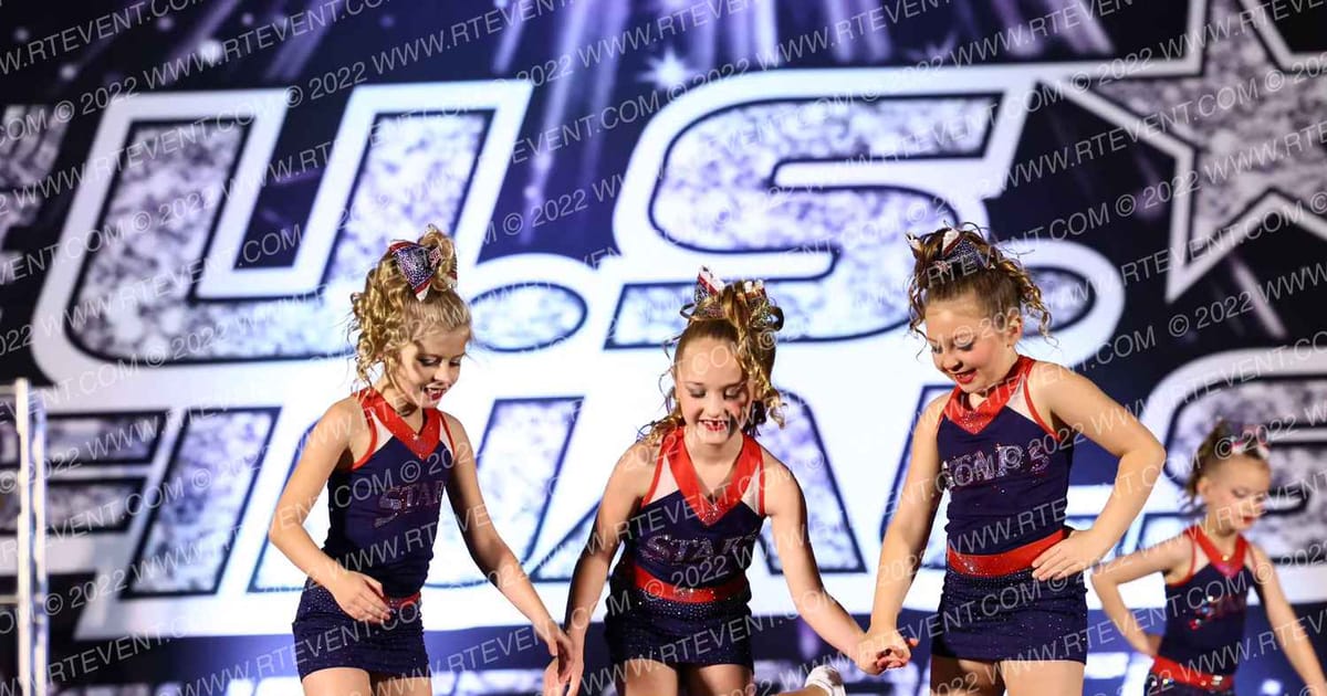 Interactive Academy Twilight Sparklers · US Finals Louisville