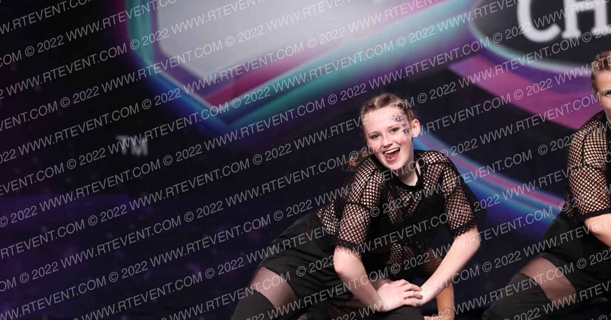 TNT Cheer - Medford HighWire · Open Hollywood