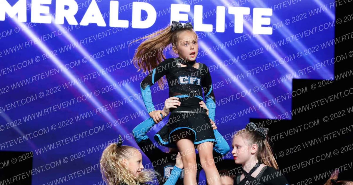 Cheer Force One Emerald Elite · The One Finals Orlando Hall WE Two