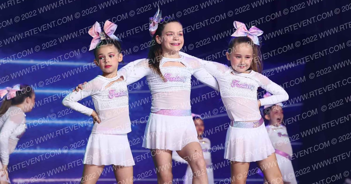 Fantasy Elite Athletics Pink Kitties · Open Orlando