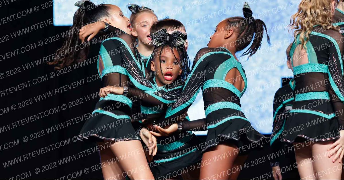 Cheer Extreme Richmond Royal Crowns · The One Finals Orlando Hall WE Two