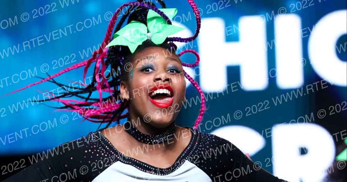 Cheer Extreme Chicago Craze · The One Finals Orlando WE One