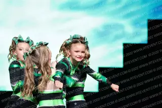 Invasion Cheer Mini Missiles