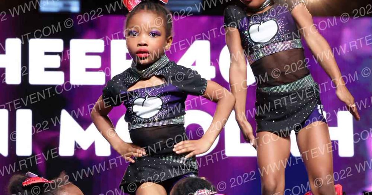 CHEER 404 Mini Moolah · The One Finals Orlando Hall WE Two