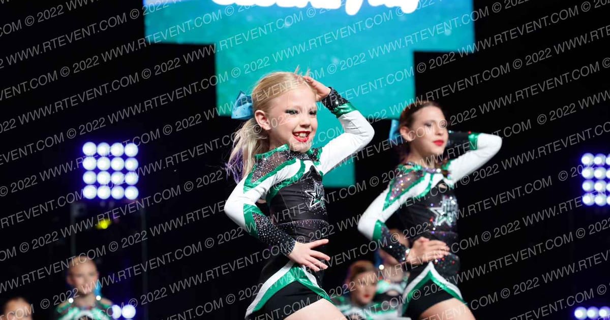 Legacy Xtreme Gator Girls · The One Finals Orlando Hall WE Two