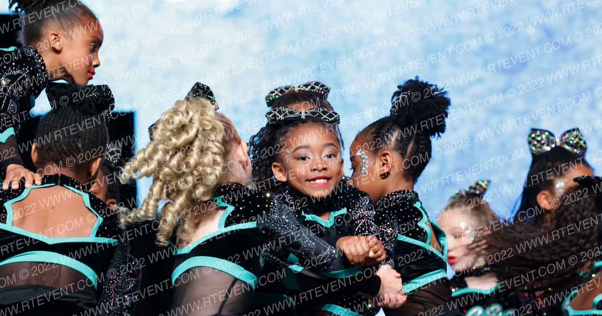 Cheer Extreme Maryland Teal Crush · The One Finals Orlando Hall WE Two