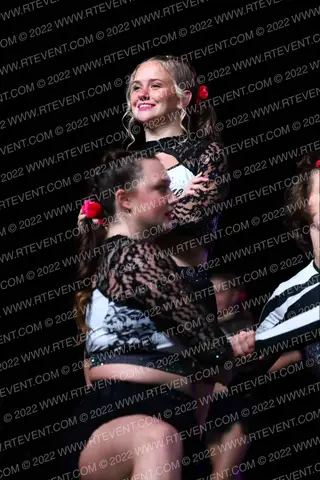 Shine Athletics Pop Starz