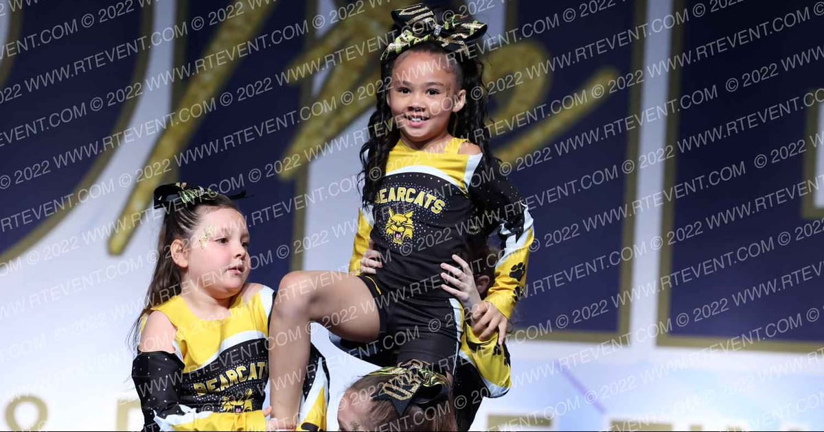 Bentworth Youth Pep Squad White · The One Finals Sandusky