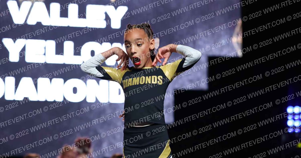 Lookout Valley Yellow Diamonds · The One Finals Orlando Hall WD One