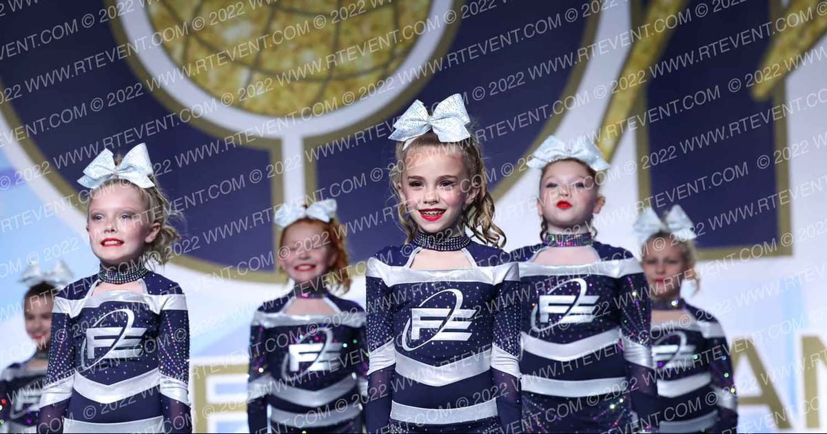 Findlay Elite Mini Starlights · The One Finals Sandusky