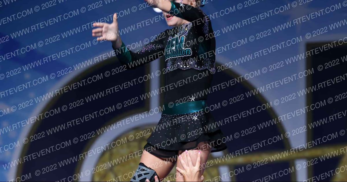 Gem Revolution Platinum Ice · The One Finals Sandusky
