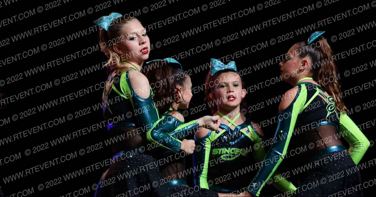 Express Stingers Yellow Jackets · The One Finals Orlando Hall WE Two
