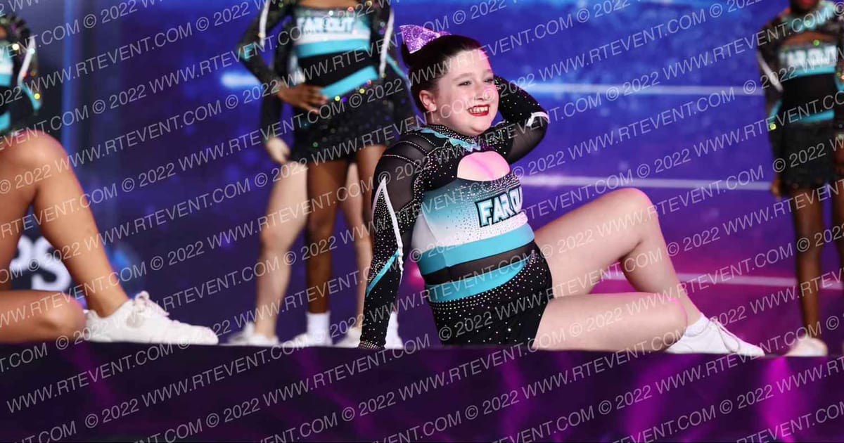 Far Out Cheer and Dance comets · Open Orlando Day Two