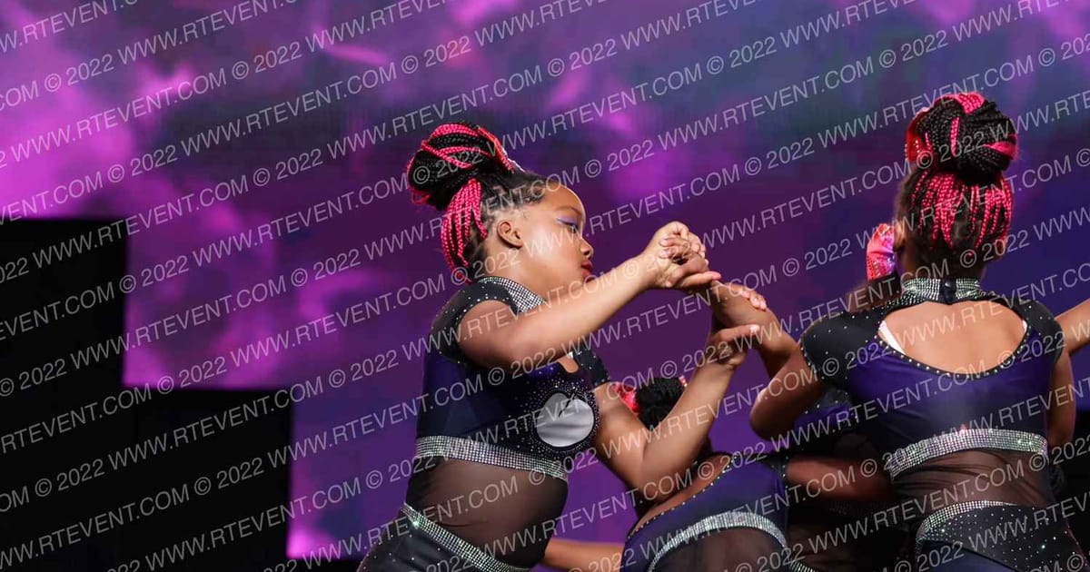 CHEER 404 Mini Moolah · The One Finals Orlando Hall WE Two