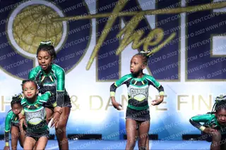 Cougars Competitive Cheer Thundercatz