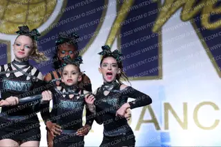 Envy Elite Cheerleading Youth Riot
