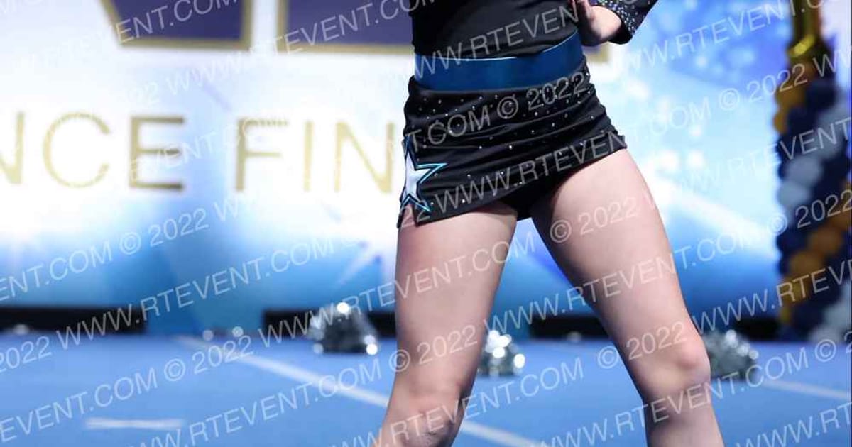 Mustang Youth Cheer Extreme · The One Finals Sandusky