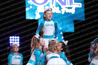 Leader Cheer Oviedo Coastal Queens