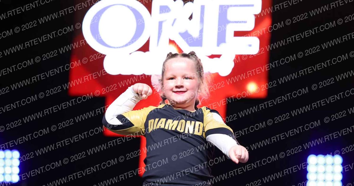 Lookout Valley Yellow Diamonds · The One Finals Orlando Hall WD One