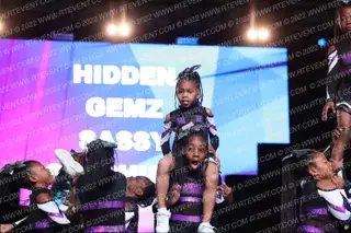 Hidden Gemz Sassy Sapphirez