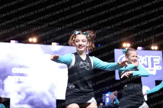 Comet's Cheer Club Interstellar