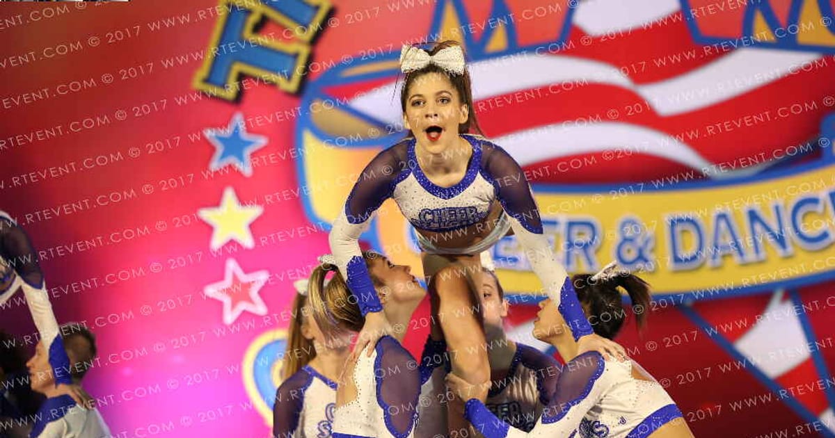 Cheer St Louis Majesty · The American Gateway