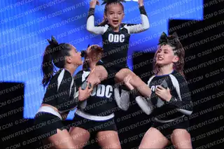 ONE Dream Cheer Little Fashionistas