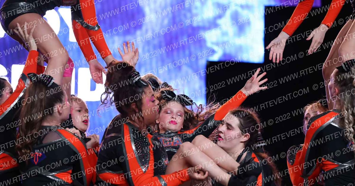 Titan Cheer Alliance Lady Legends · The One Finals Orlando Hall WD One