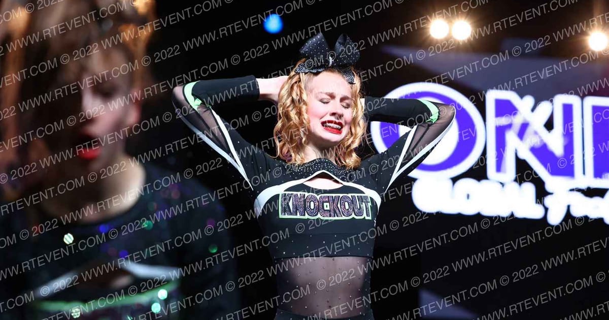 KO Cheer Black Out · The One Finals Orlando WE One
