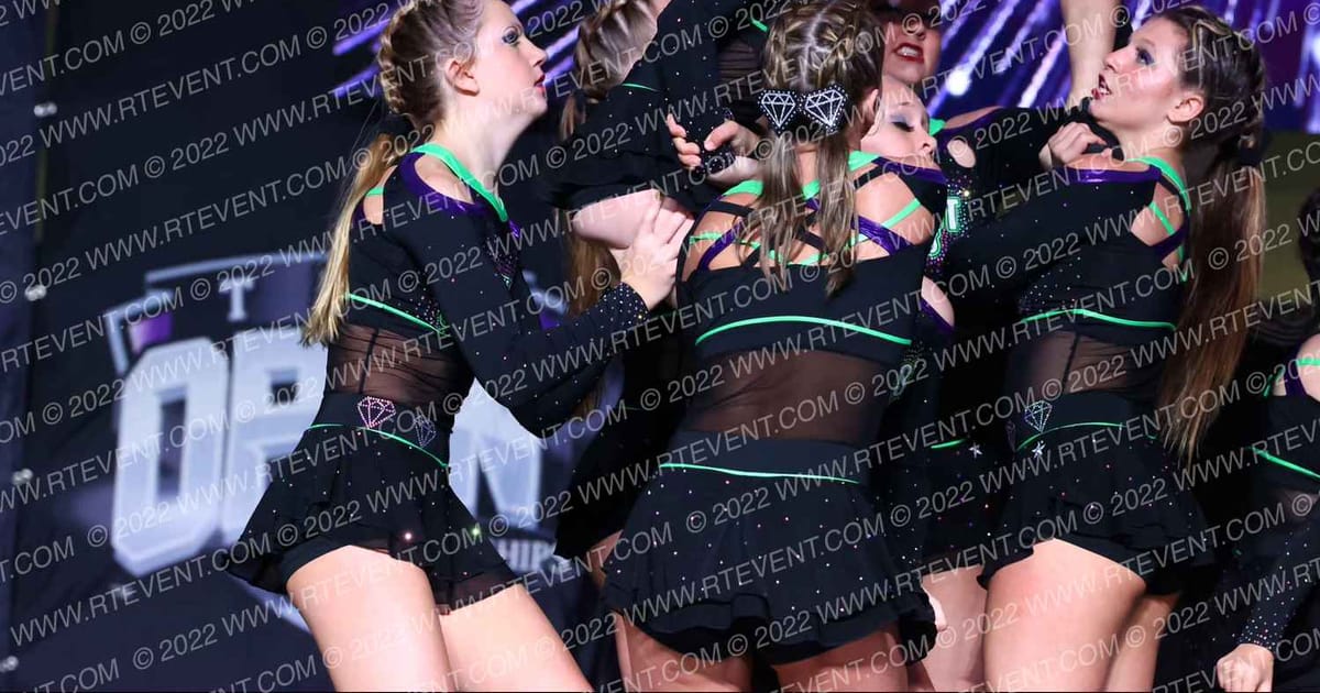 Midwest Athletics Onyx · All Star Worlds Hall C Thursday Photo