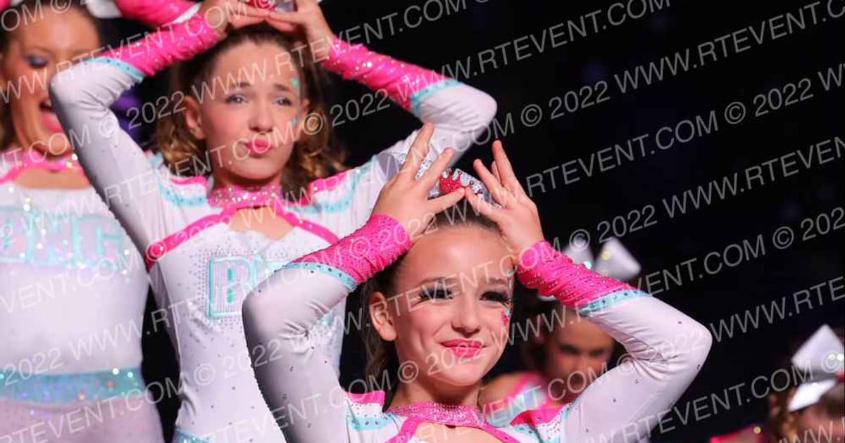 Beauty N Grace Studio Pink Reign · All Star Worlds Hall A Thursday Photo