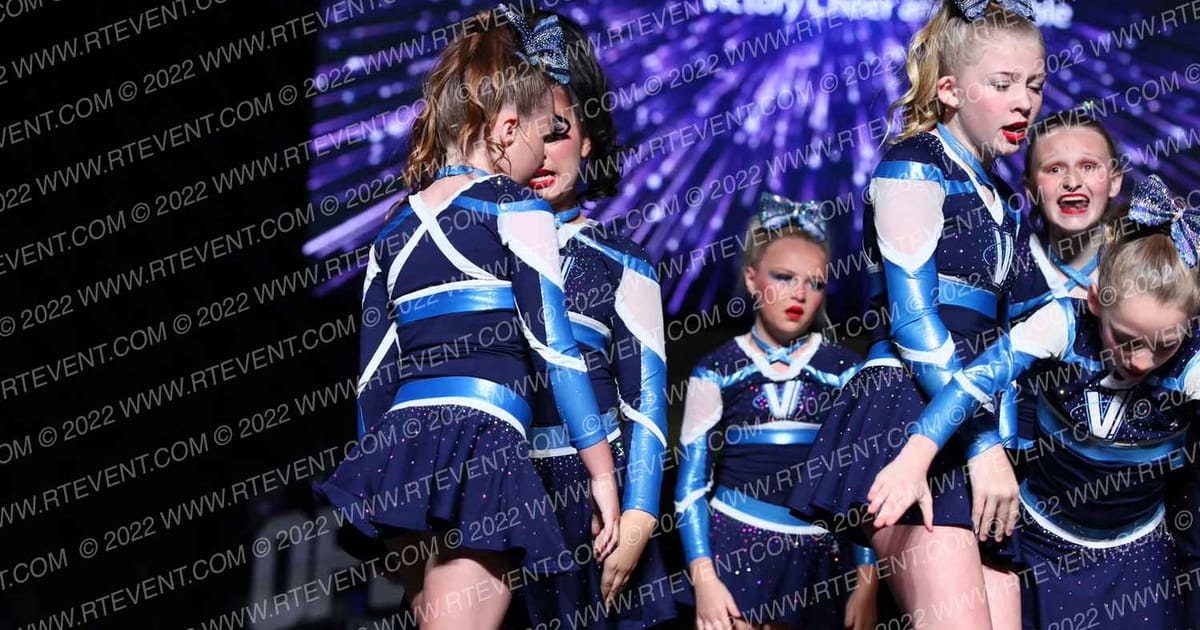 Victory Cheer and Tumble Stellar · All Star Worlds Hall B Thursday Photo