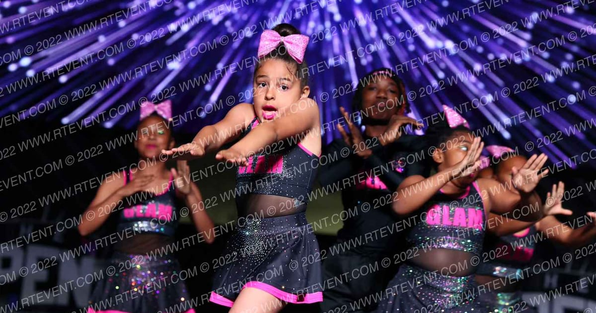 Glam Elite Adrenaline · All Star Worlds Hall B Thursday Photo