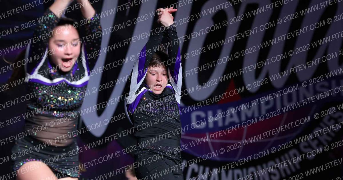 Showtime Elite Apex Lumineers · All Star Worlds Hall B Thursday Photo