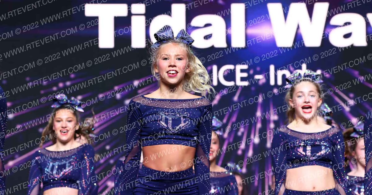 Top Gun All Stars - 407 Bombshells · All Star Worlds Arena One Thursday Photo
