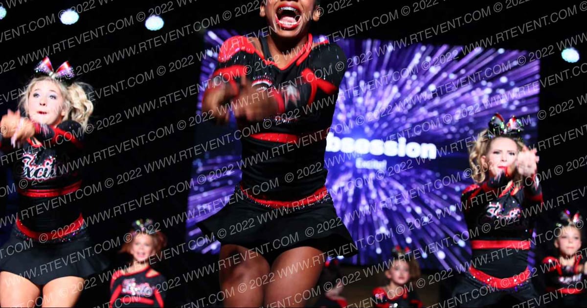 Excite! Obsession · All Star Worlds Hall B Thursday Photo