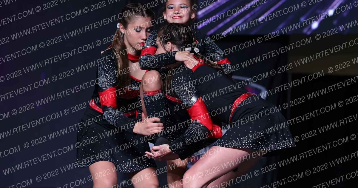 Buckeye Allstars silver Rage 2 · All Star Worlds Hall C Thursday Photo